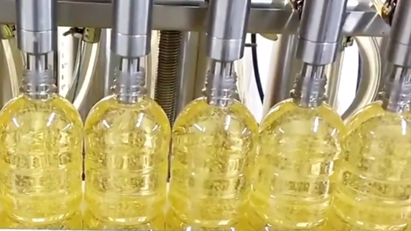 全自动液体定量灌装机：提逾越产效能的关键